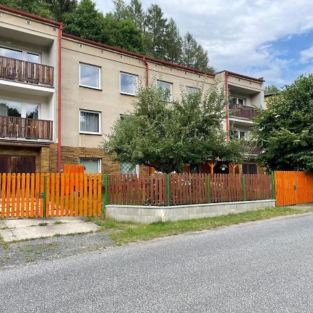 Apartmany Pod Prehradou Chribska Exterior photo
